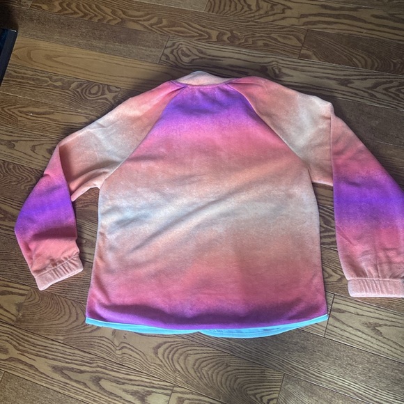 LIV Outdoor light weight fleece size Medium NWT - Picture 6 of 6